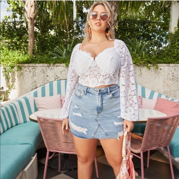 Fashion to Figure 1 lace corset top white long sleeve - Picture 3 of 10